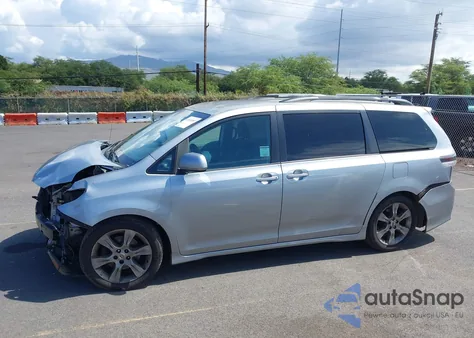 2011 Toyota Sienna Se из США, поврежденный, VIN 5TDXK3DC5BS062055